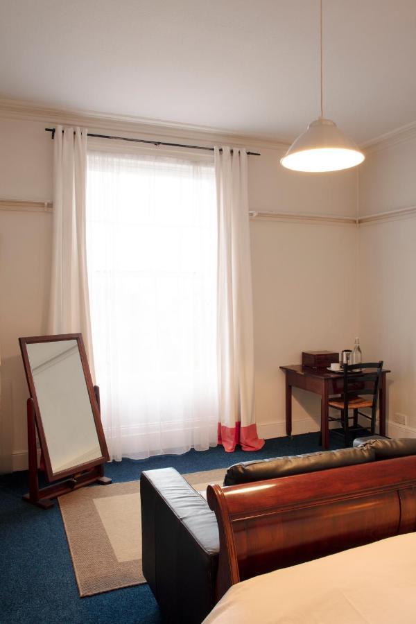 Square Tree House Hotel Liverpool Extérieur photo